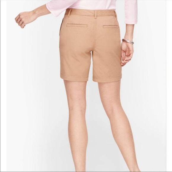 TALBOTS size 6 tan Bermuda khaki chino shorts - Picture 2 of 9
